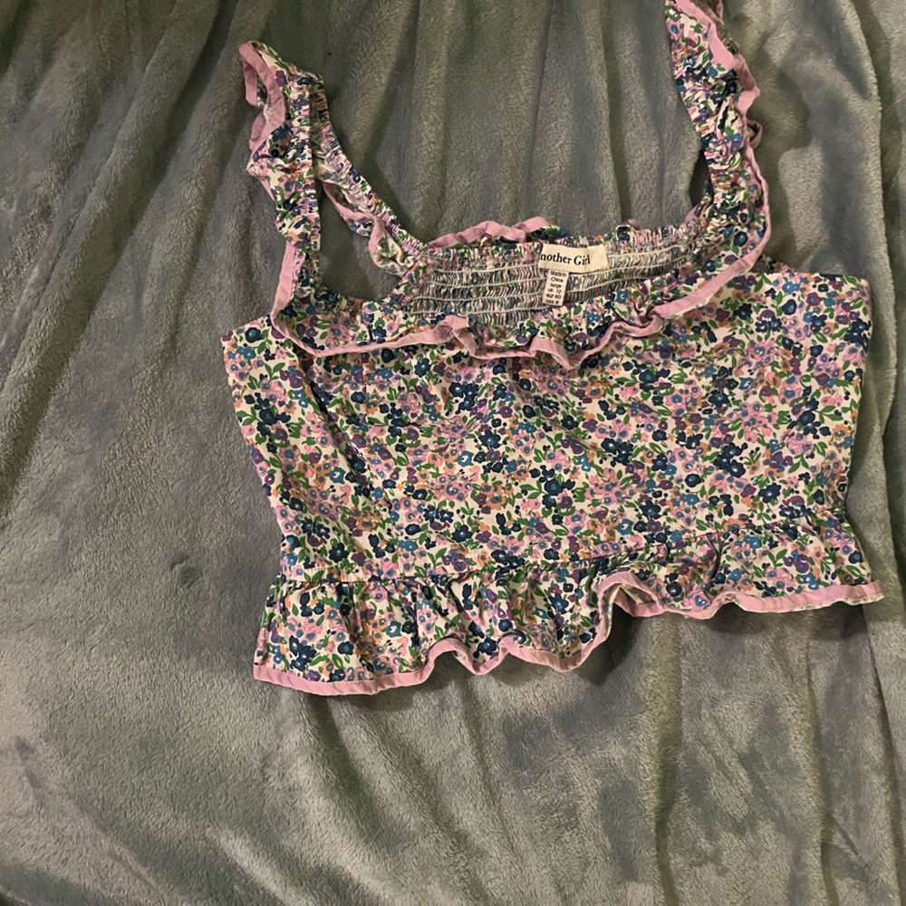 Another Girl Brand Cropped Tank Size 8 Multi Floral Print